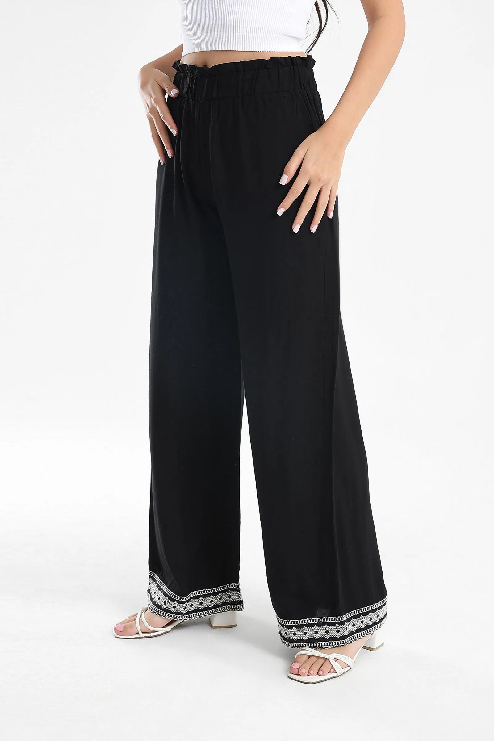 Black Pants with Embroidery Hem