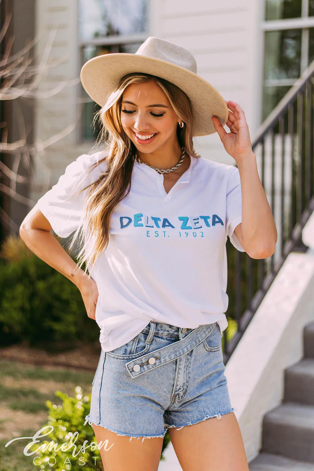 Delta Zeta Recruitment Notch Tee