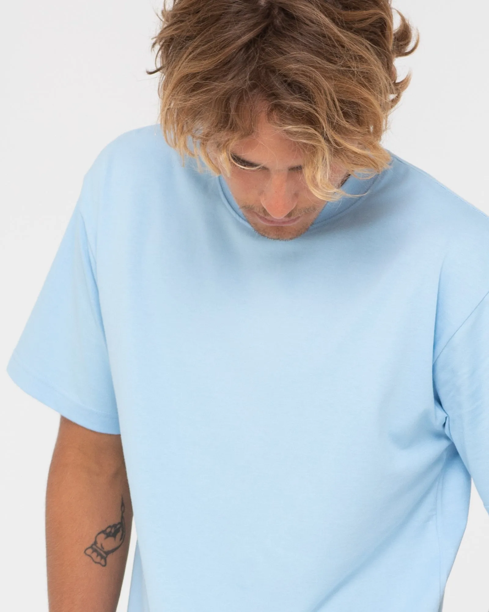 DELUXE BLANK S/S TEE
