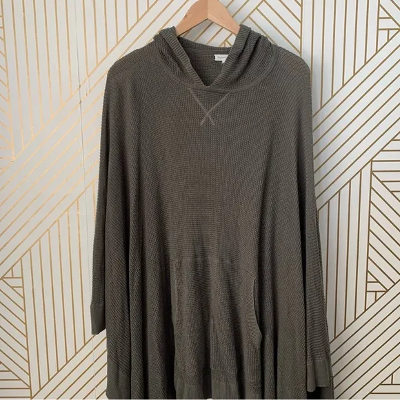 Garnet Hill Merino Wool Blend Hooded hood Waffle-Stitch Poncho hunter Size L/XL