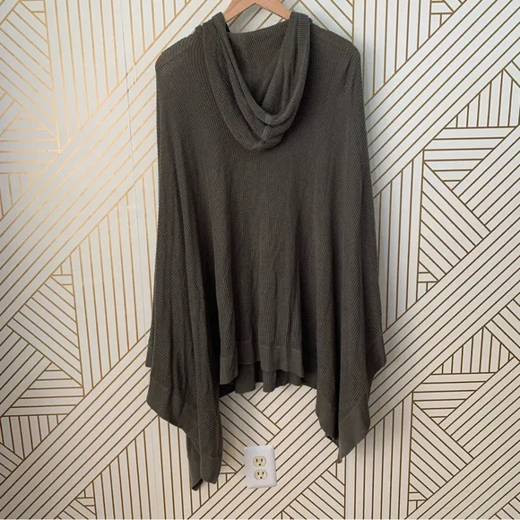 Garnet Hill Merino Wool Blend Hooded hood Waffle-Stitch Poncho hunter Size L/XL