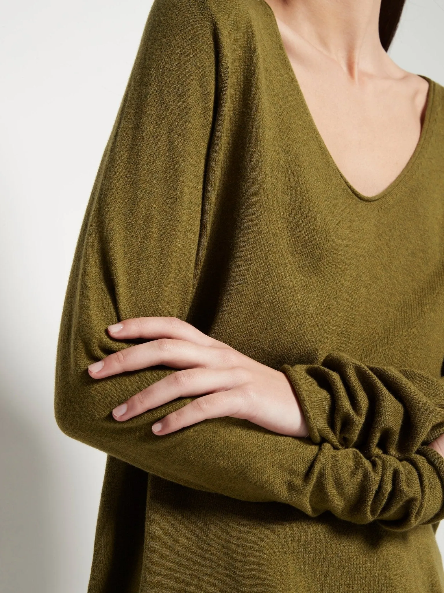 JHL V-Neck L/S T | Moss