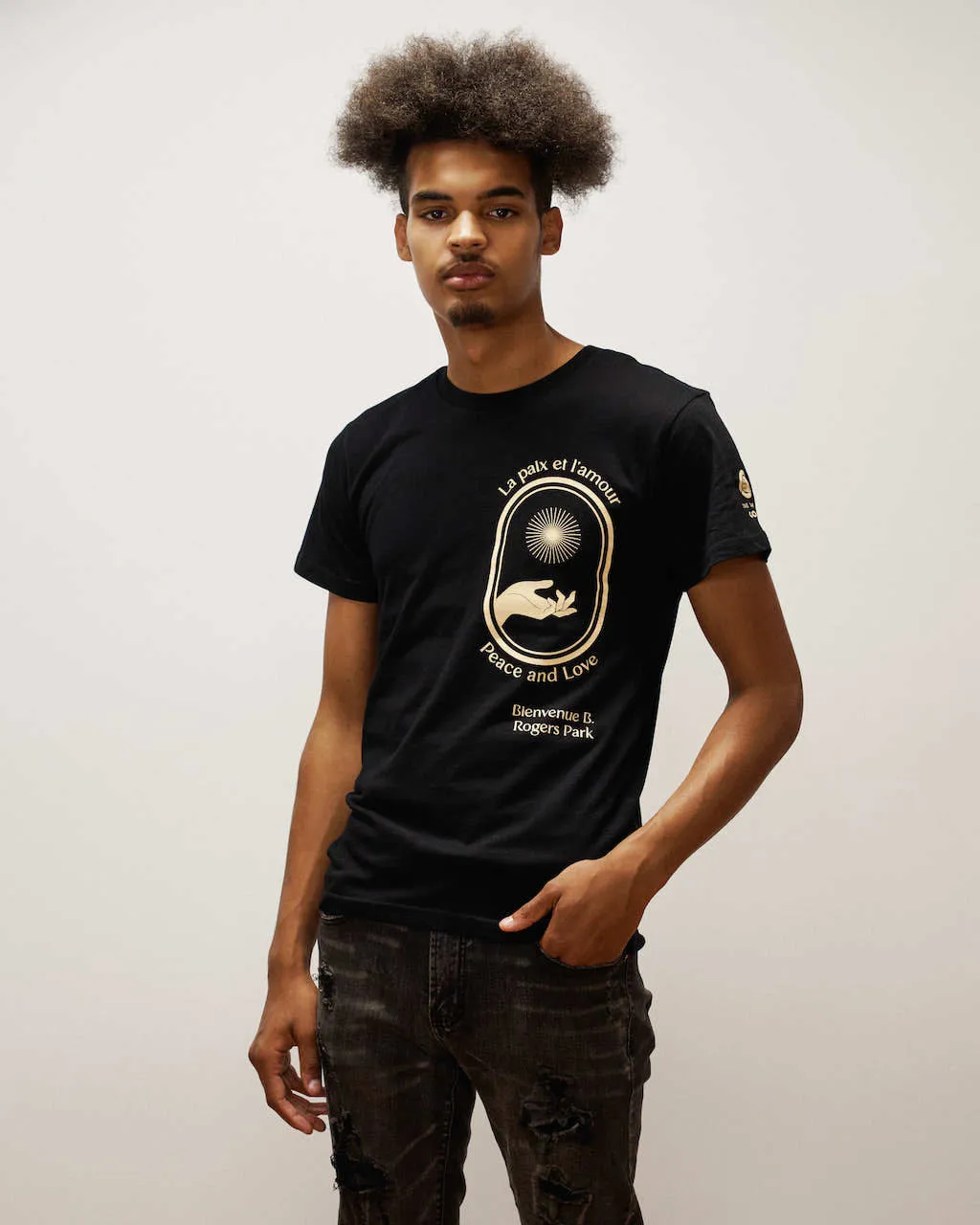 LA PAIX ET L'AMOUR | PEACE AND LOVE UNISEX TEE