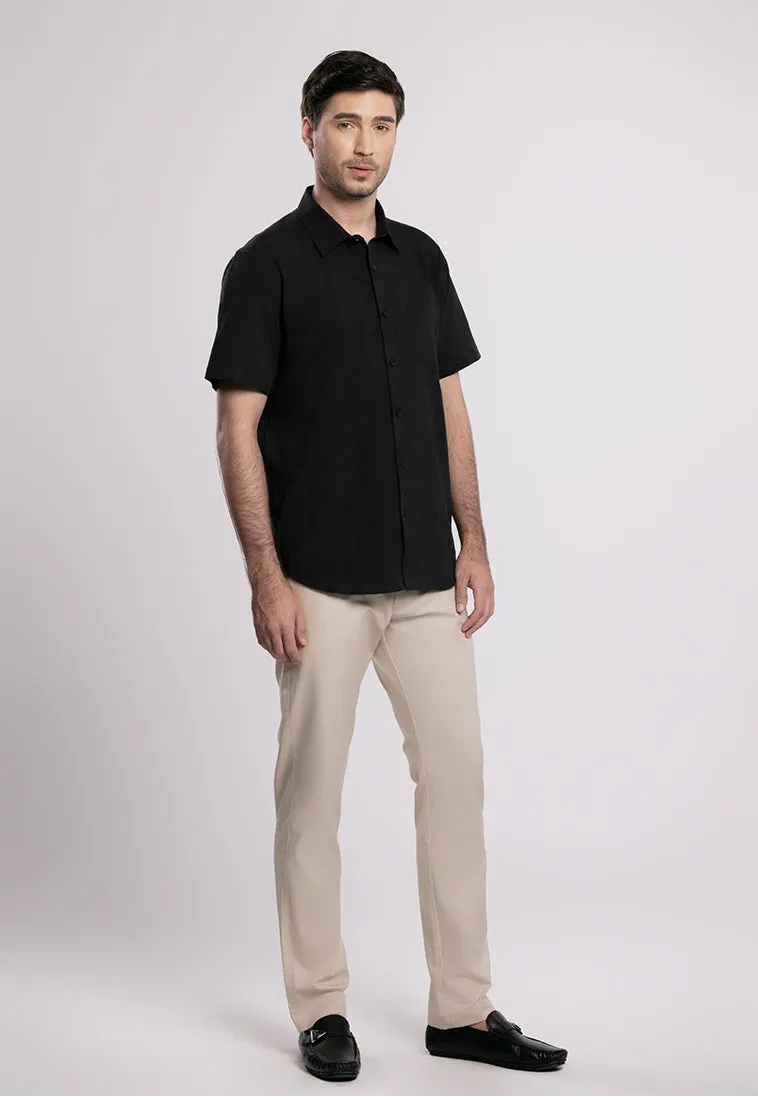 MOC - Kemeja Lengan Pendek Pria Riley - Black