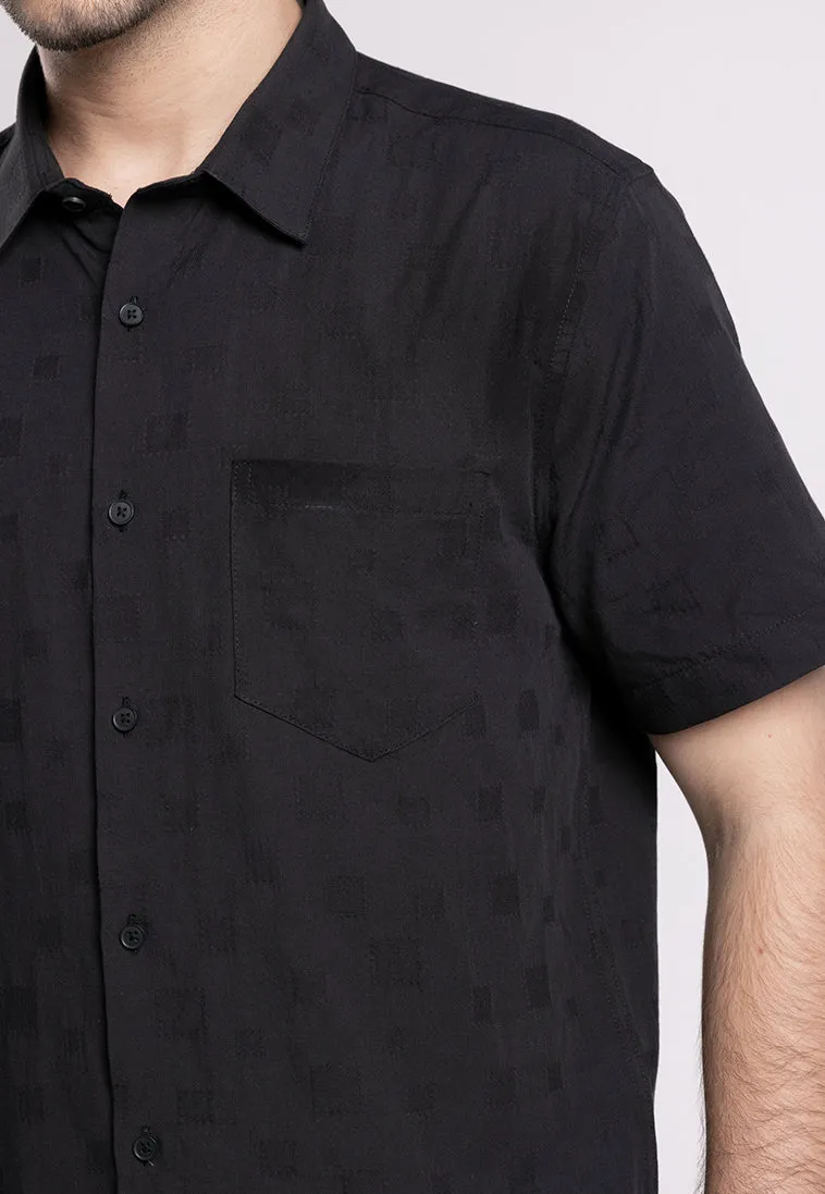 MOC - Kemeja Lengan Pendek Pria Riley - Black
