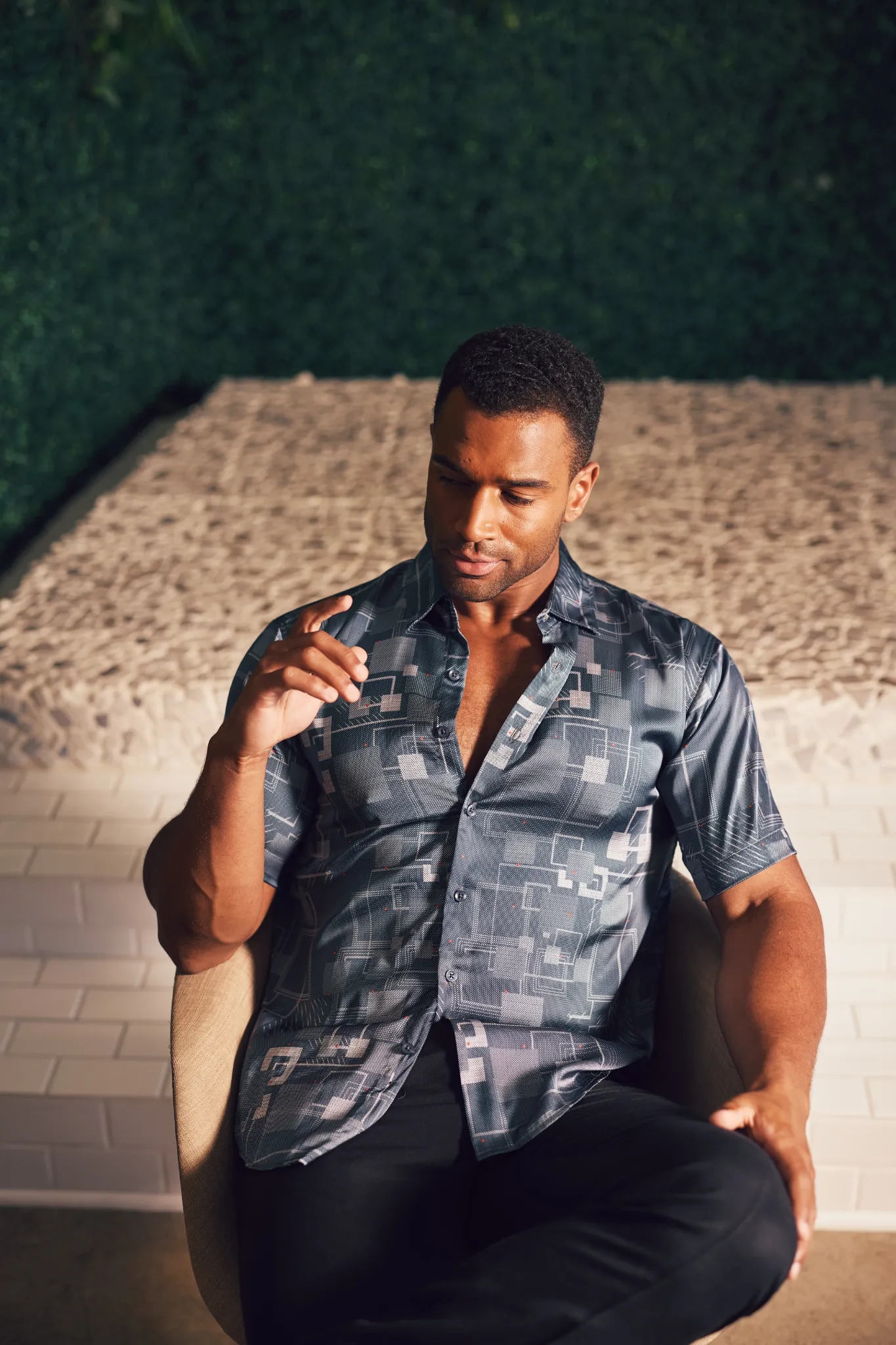 Modern Print Short Sleeve Shirt