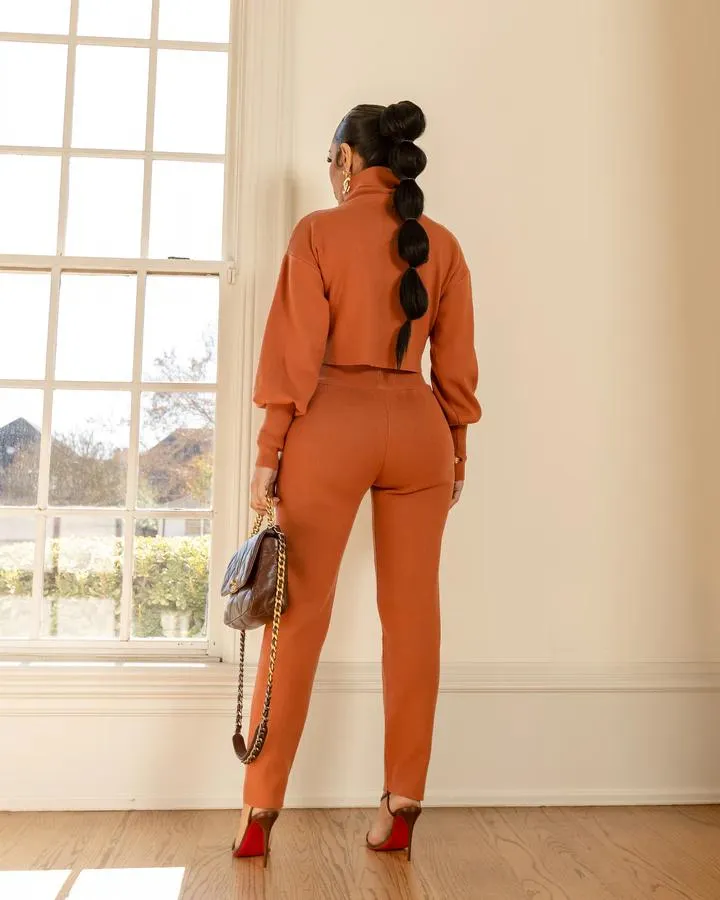 Orange Turtleneck Sweatshirt & Pants Set