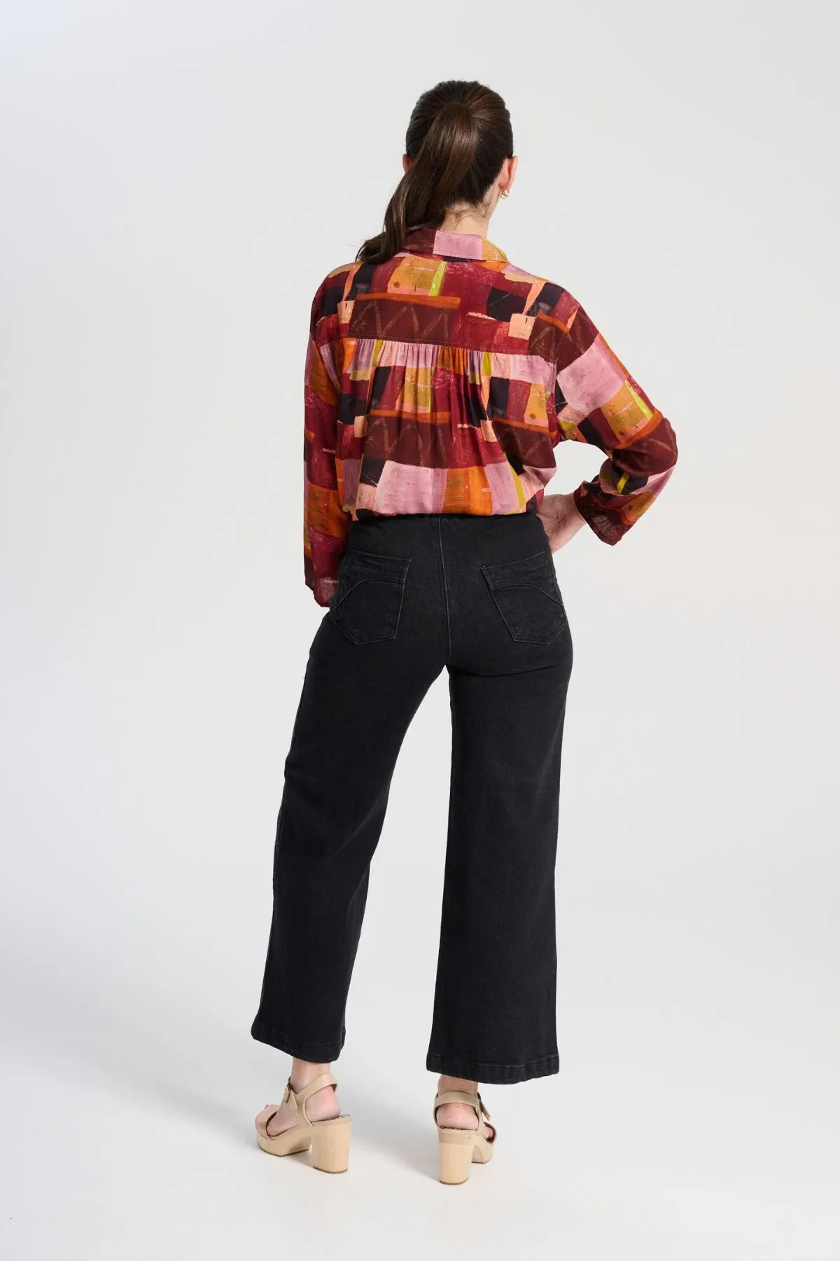 Peggy Jeans Black Wash in Denim