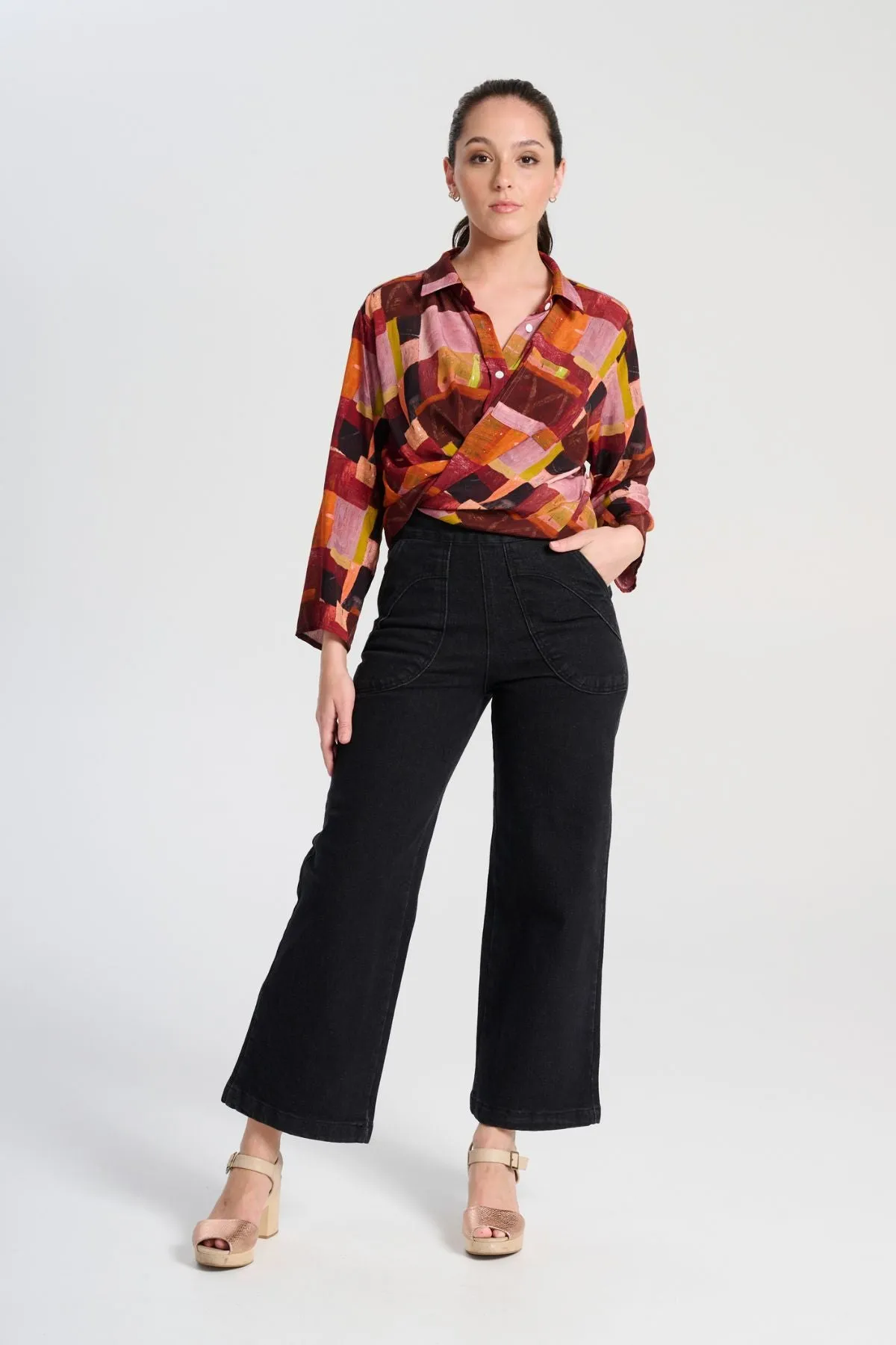 Peggy Jeans Black Wash in Denim