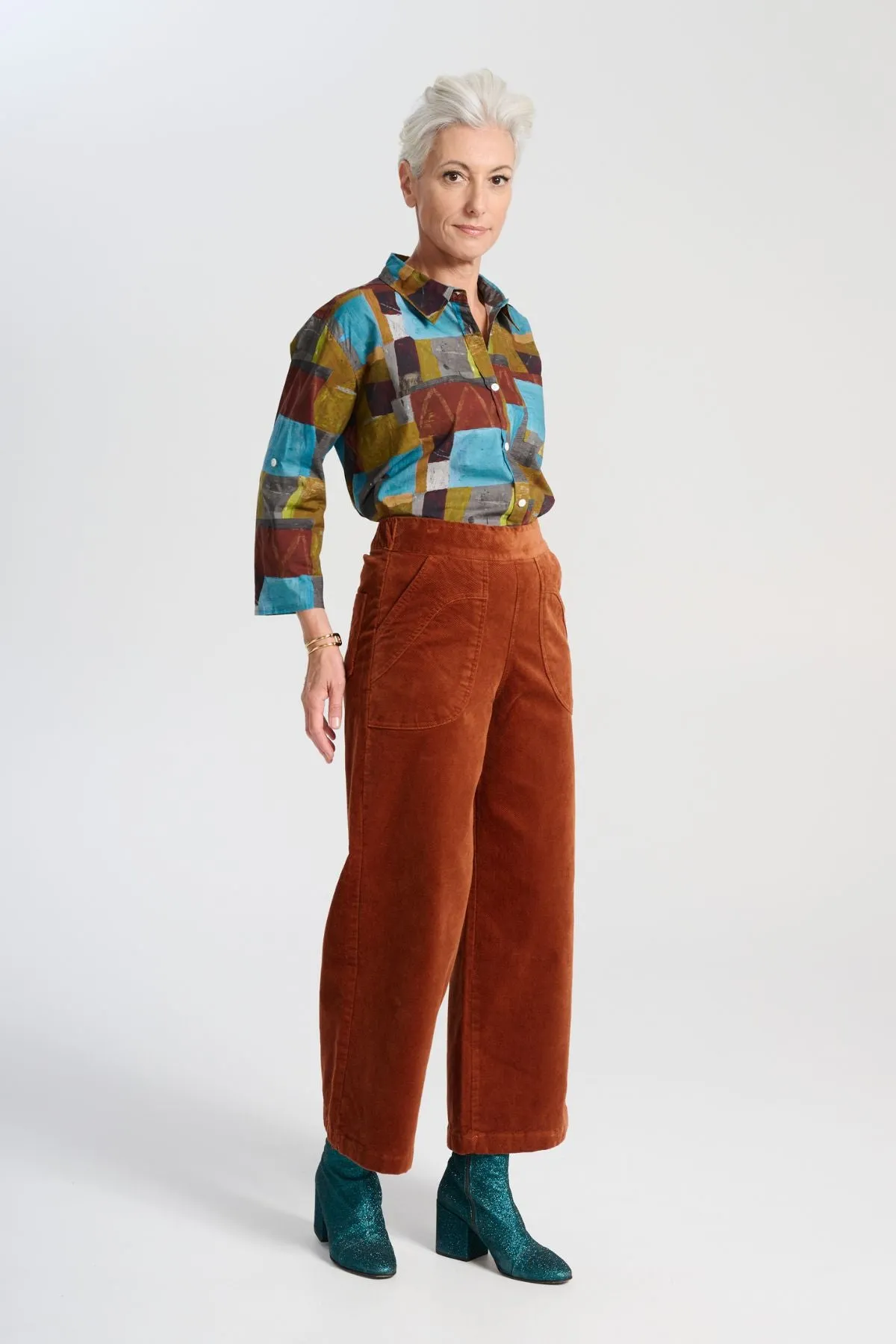Peggy Lou Pants Caramel in Velvet Corduroy