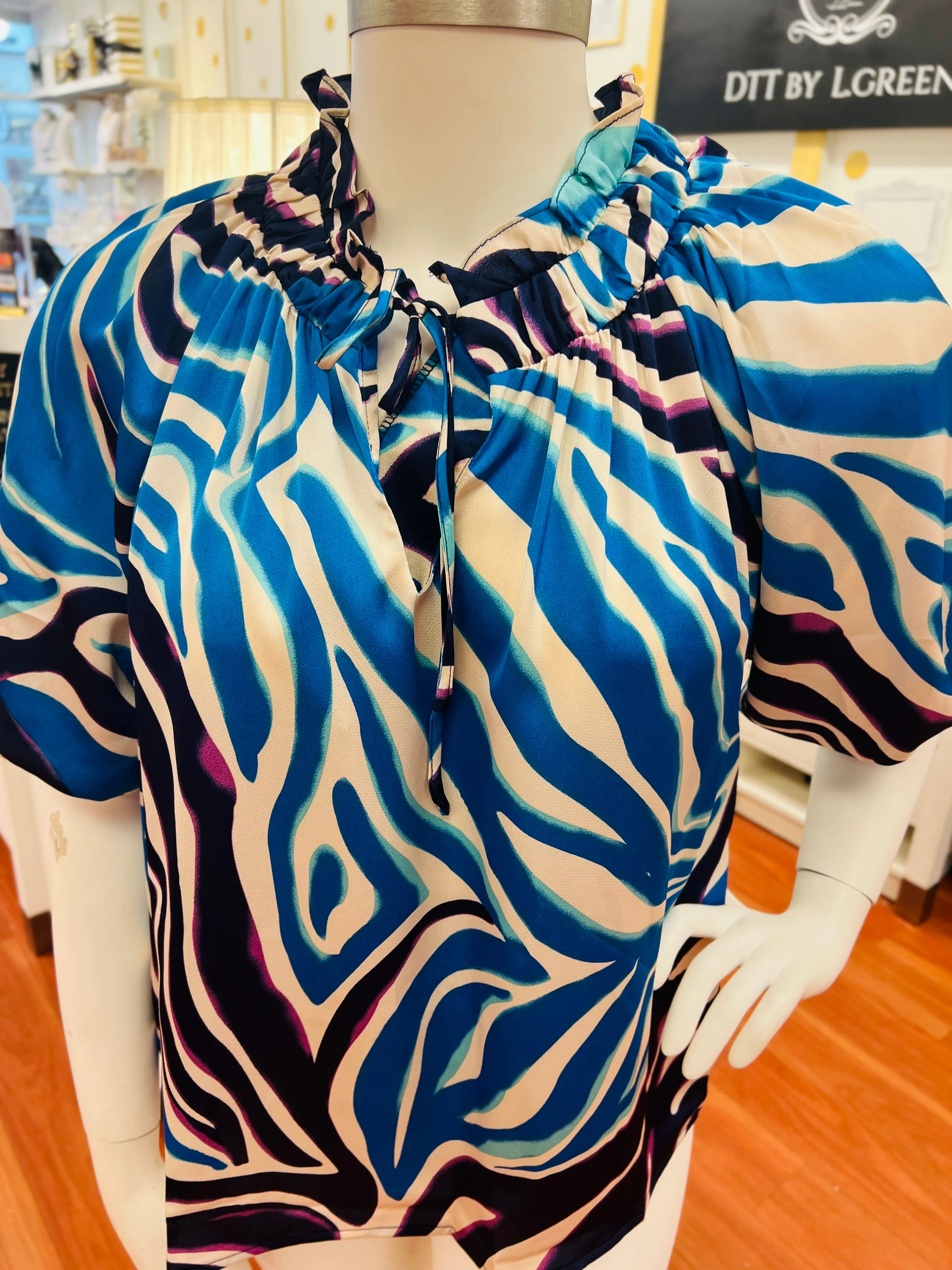 "Wild & Beautiful" Ballon Sleeve Top - Turquoise