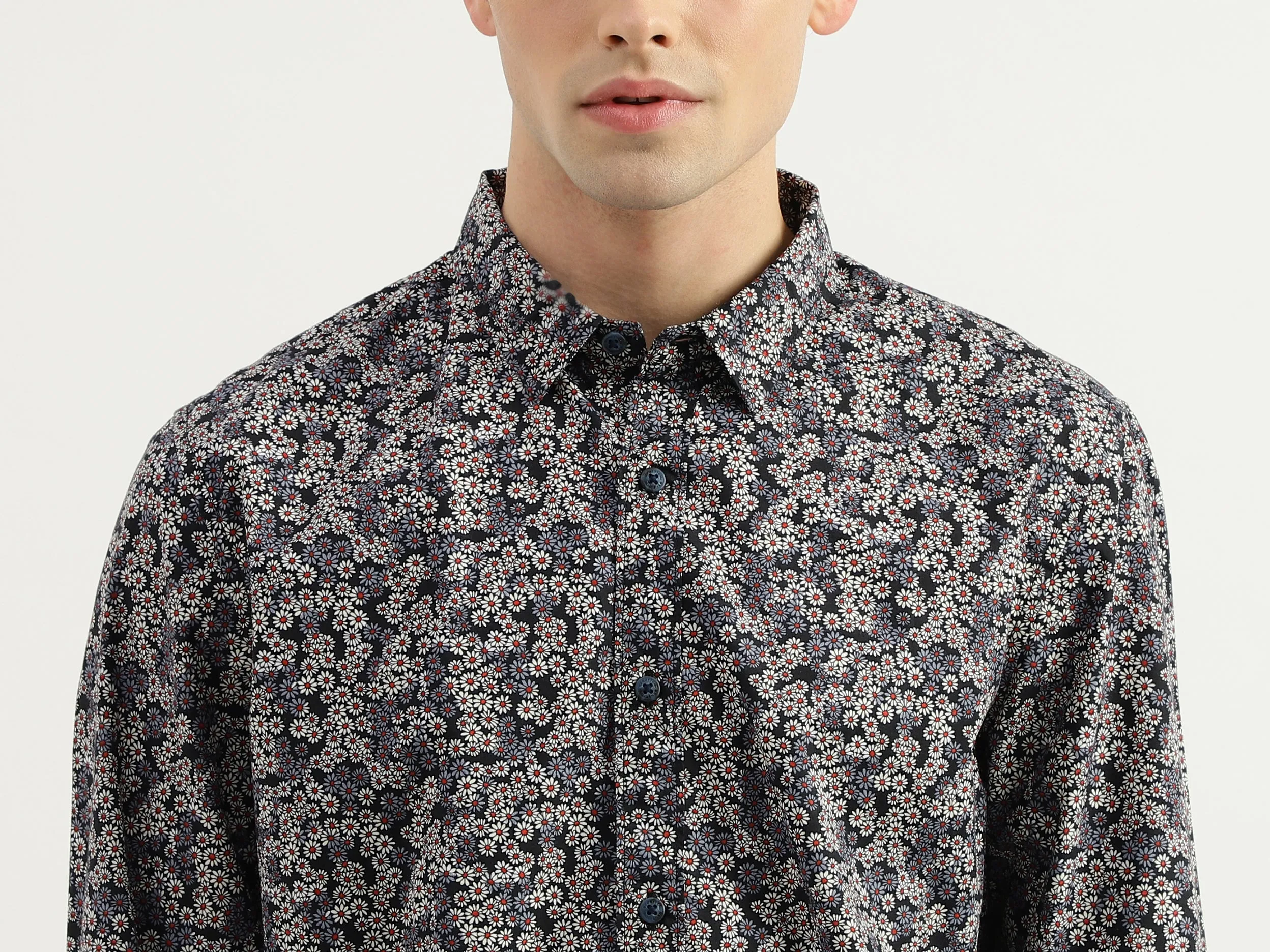Slim Fit Spread Collar Floral Print Shirt