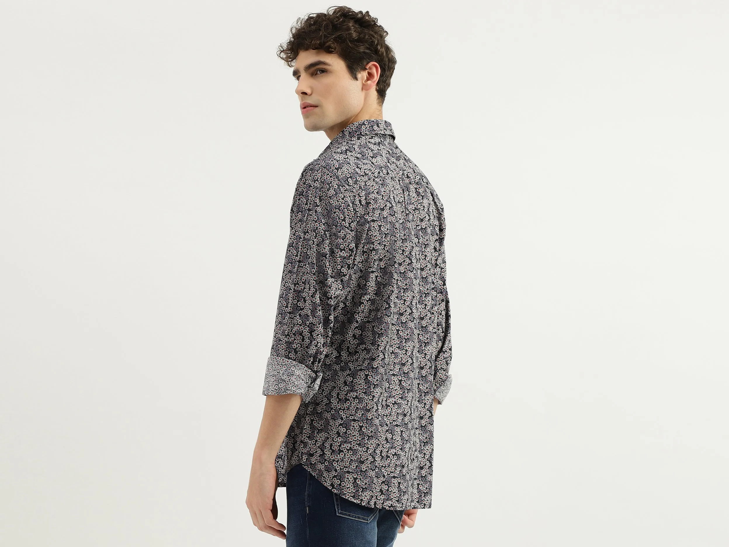 Slim Fit Spread Collar Floral Print Shirt