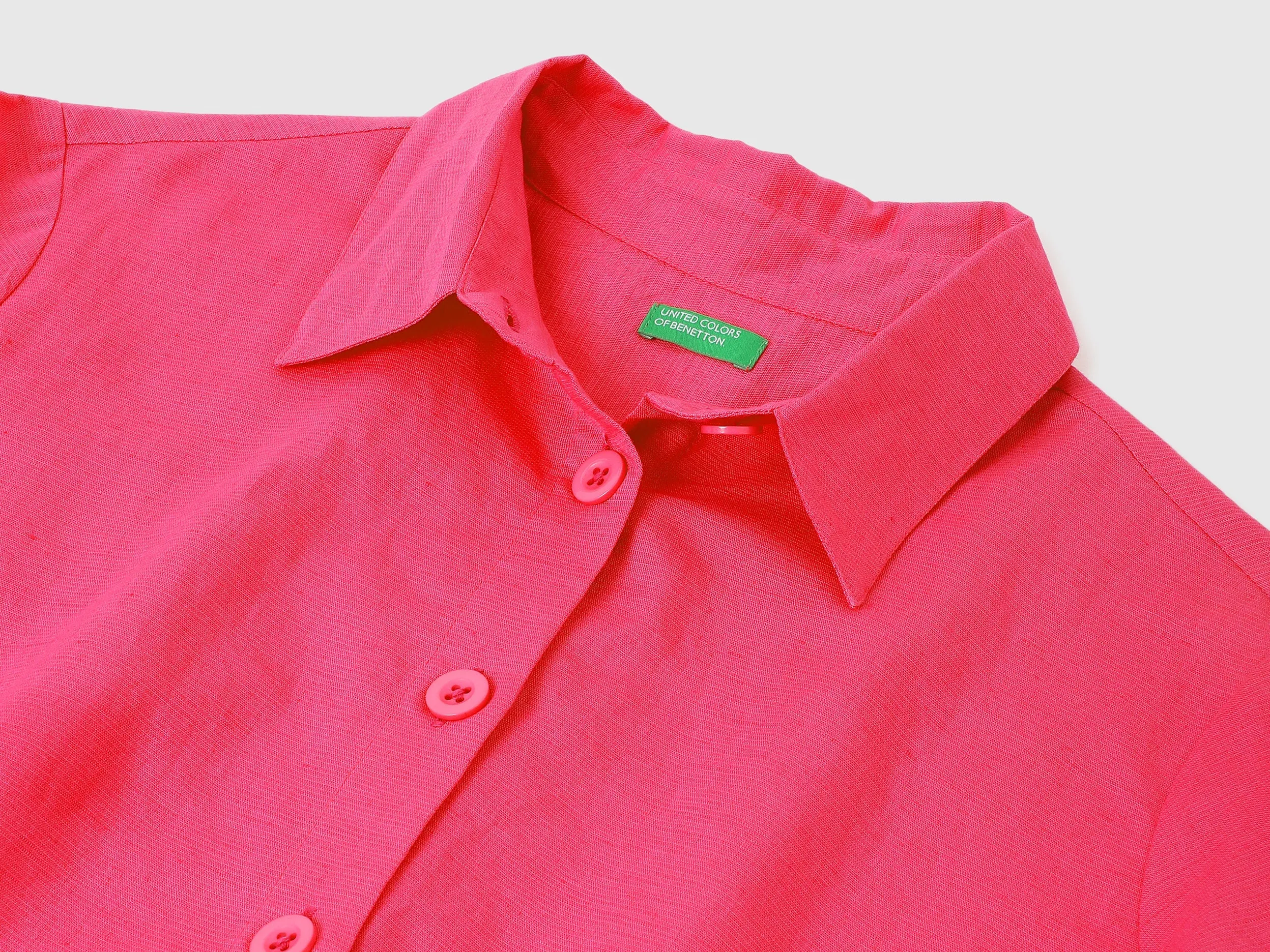 Spread Collar Solid Shirts