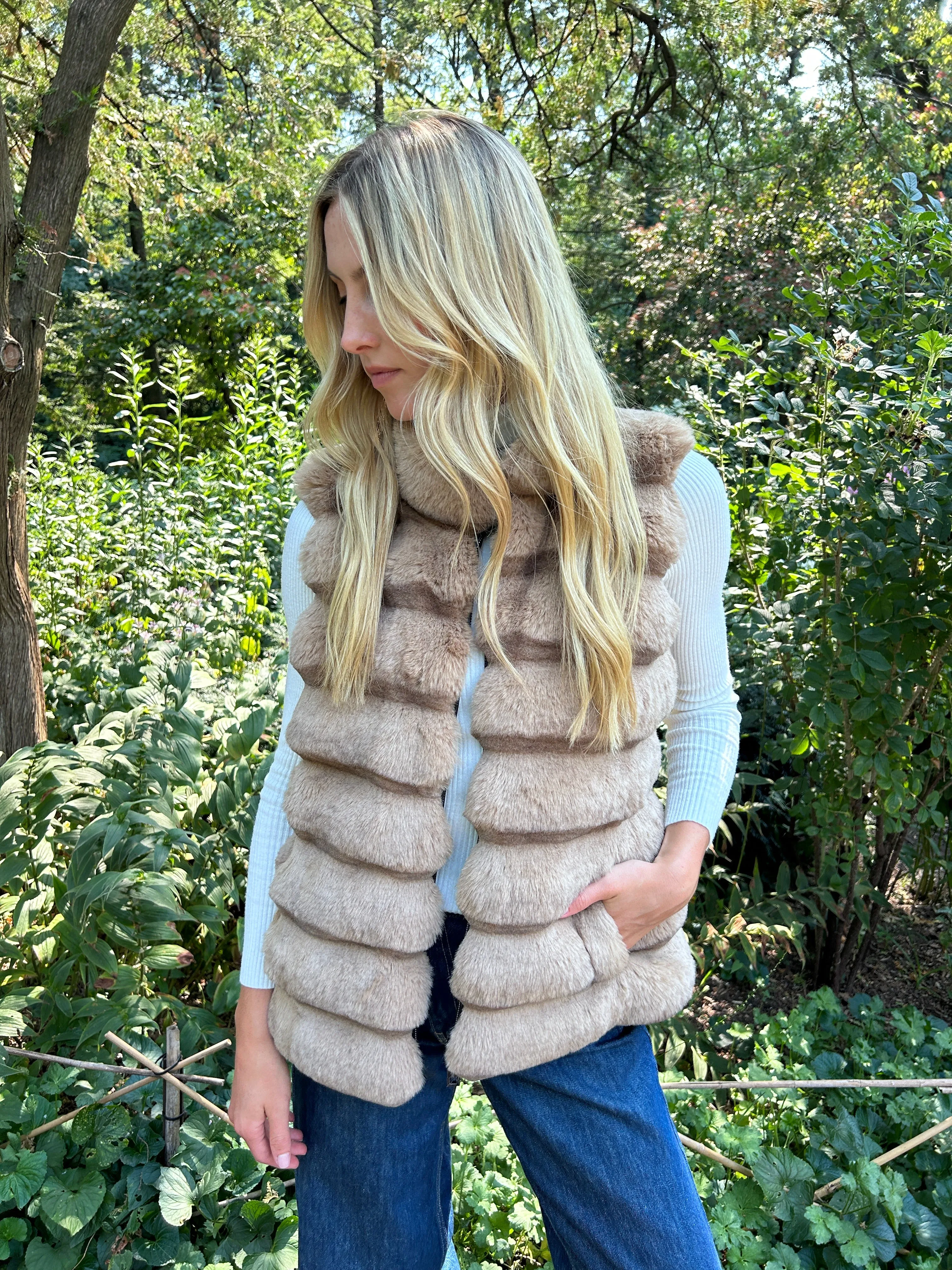 The Bongo Vest Beige
