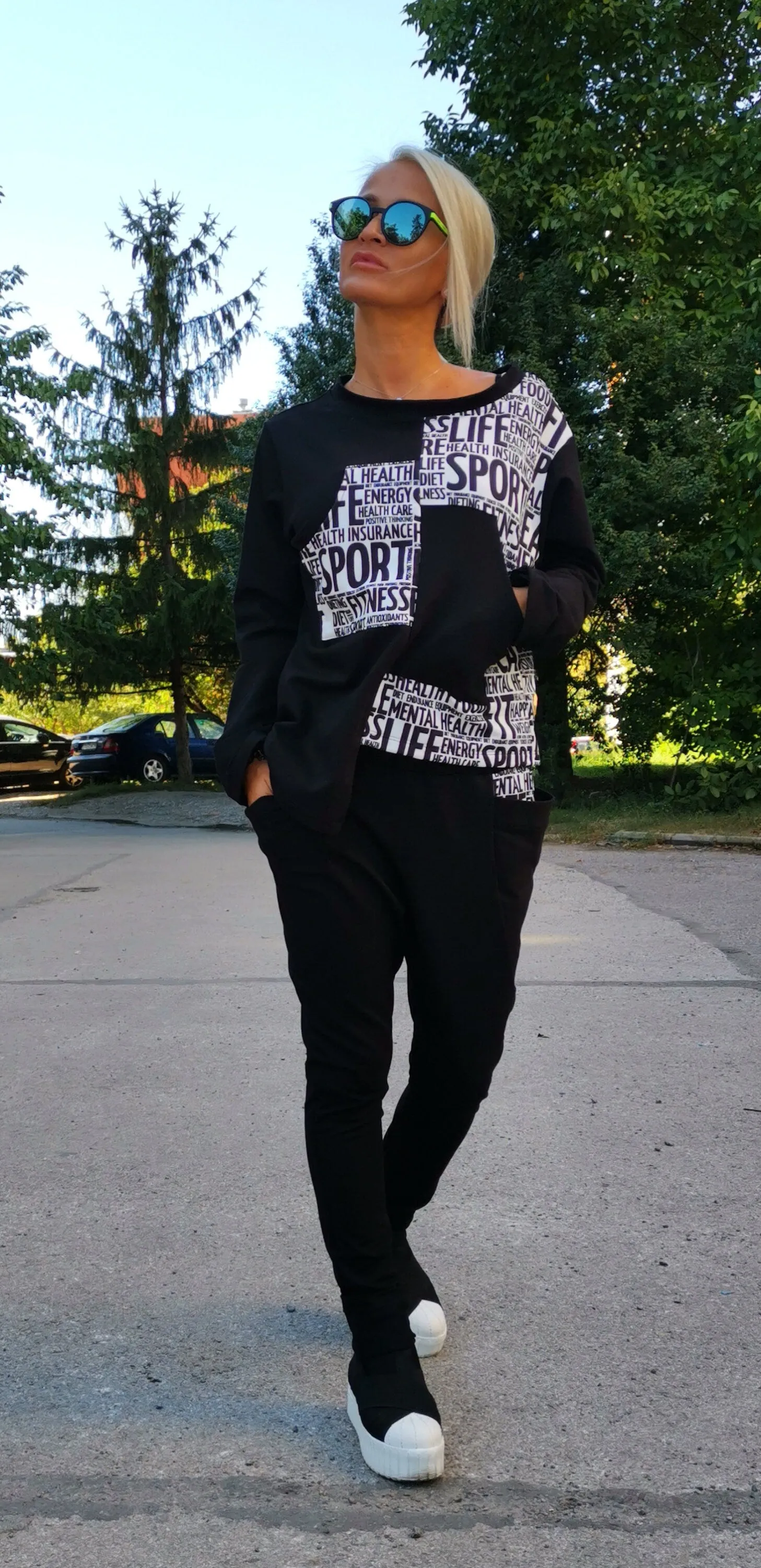 TWO parts sports set / black and white set / Casual Set / Drop Crotch pants/Loose Asymmetric top