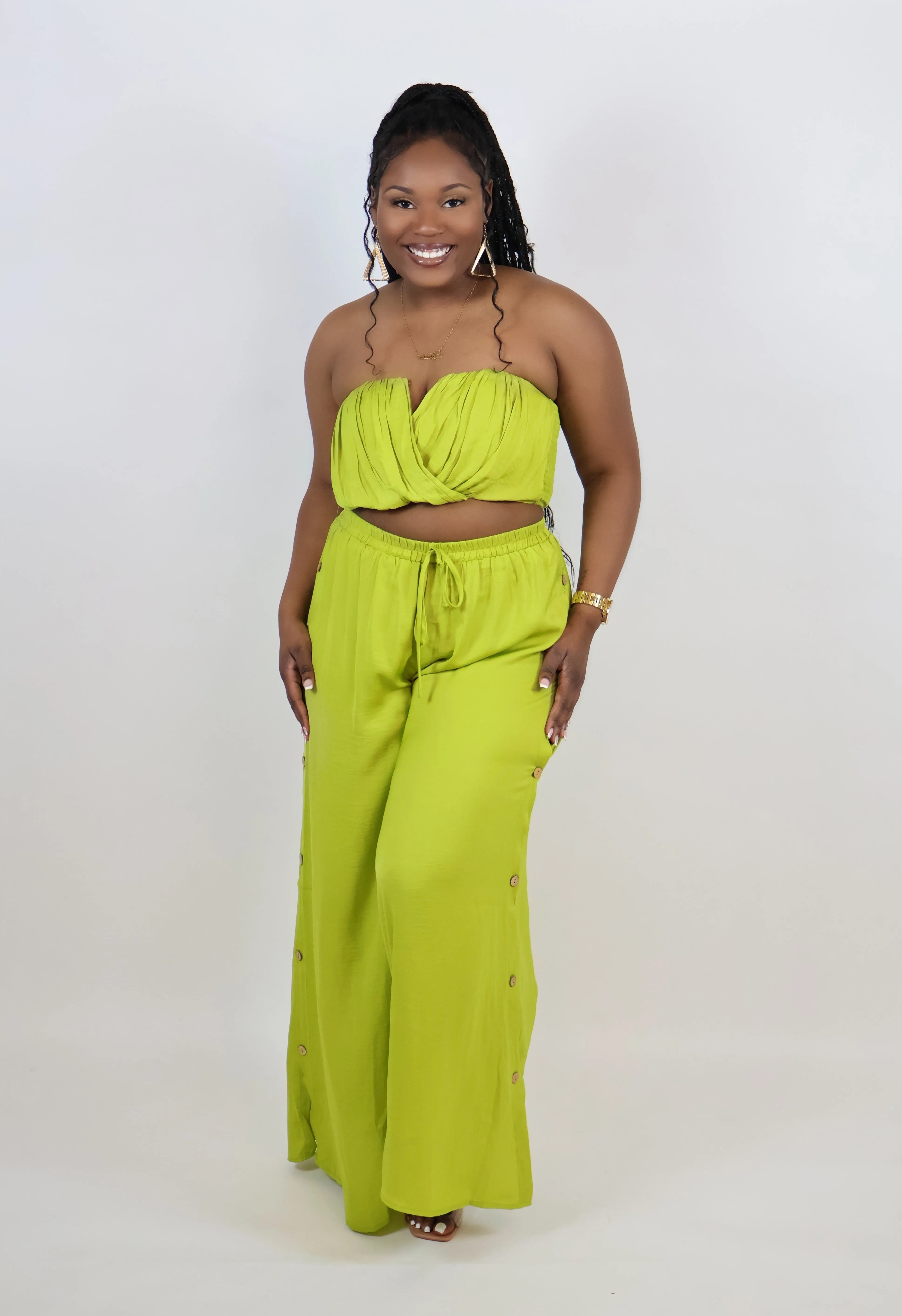 UNTOUCHABLE TWO PIECE SET- LIME GREEN