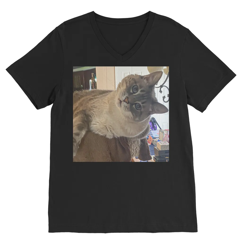 V-Neck T-Shirt Unisex - Siamese Cat - Rescue Pets - Chena