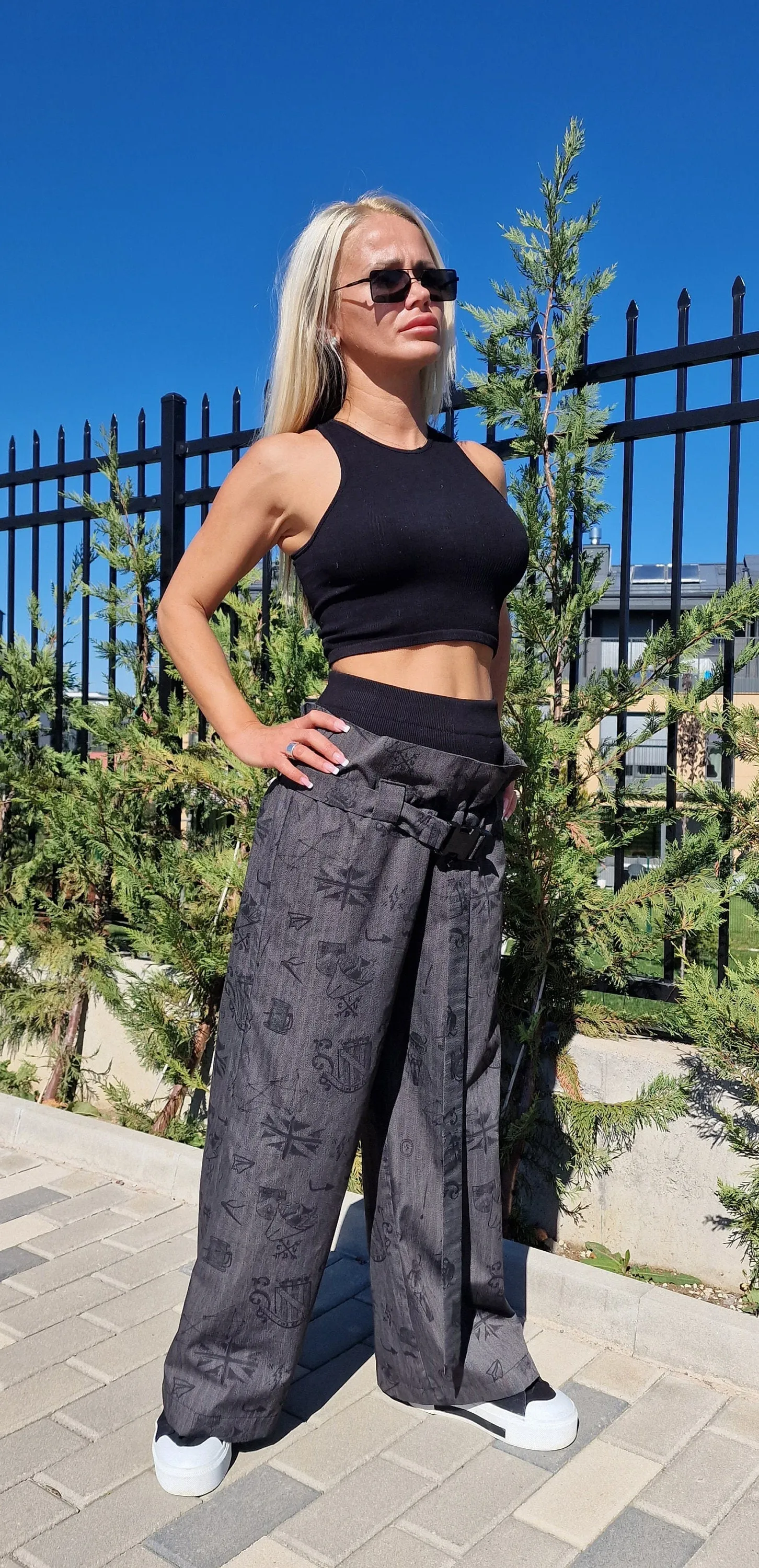 Wide Leg Pants, High Waist Pants, Loose Pants, Drop Crotch Pants, Extravagant Trousers, Avant-garde Pants, Casual Women Pants