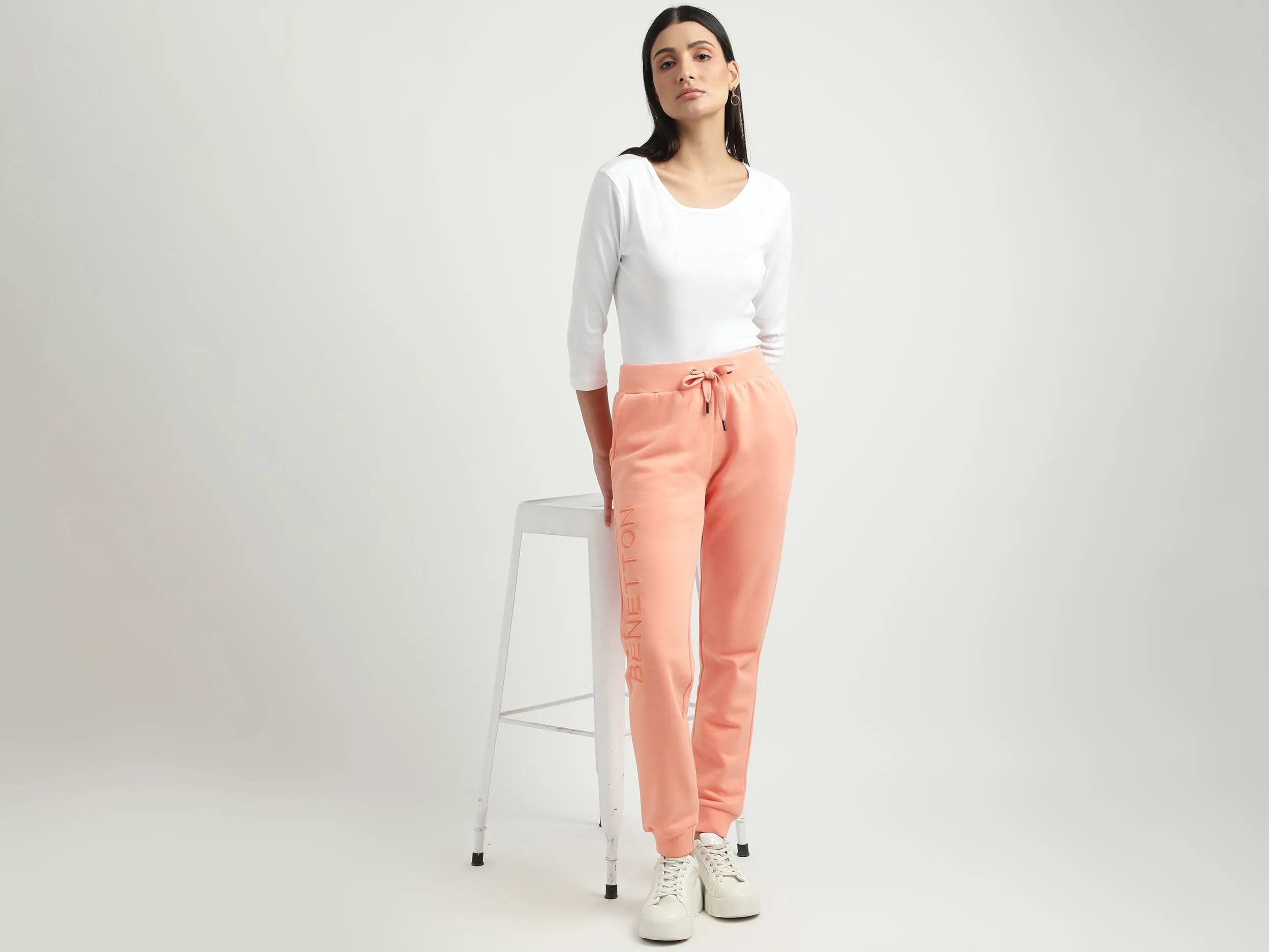 Women Solid Round Neck Top